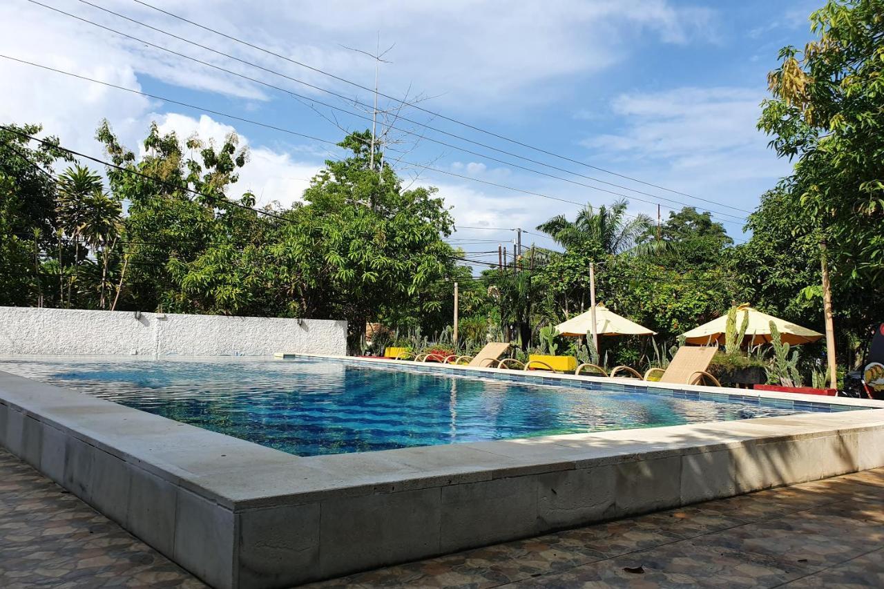 โอโย 3186 โทมัส การ์เดน เพลส Hotel อูลูวาตู ภายนอก รูปภาพ