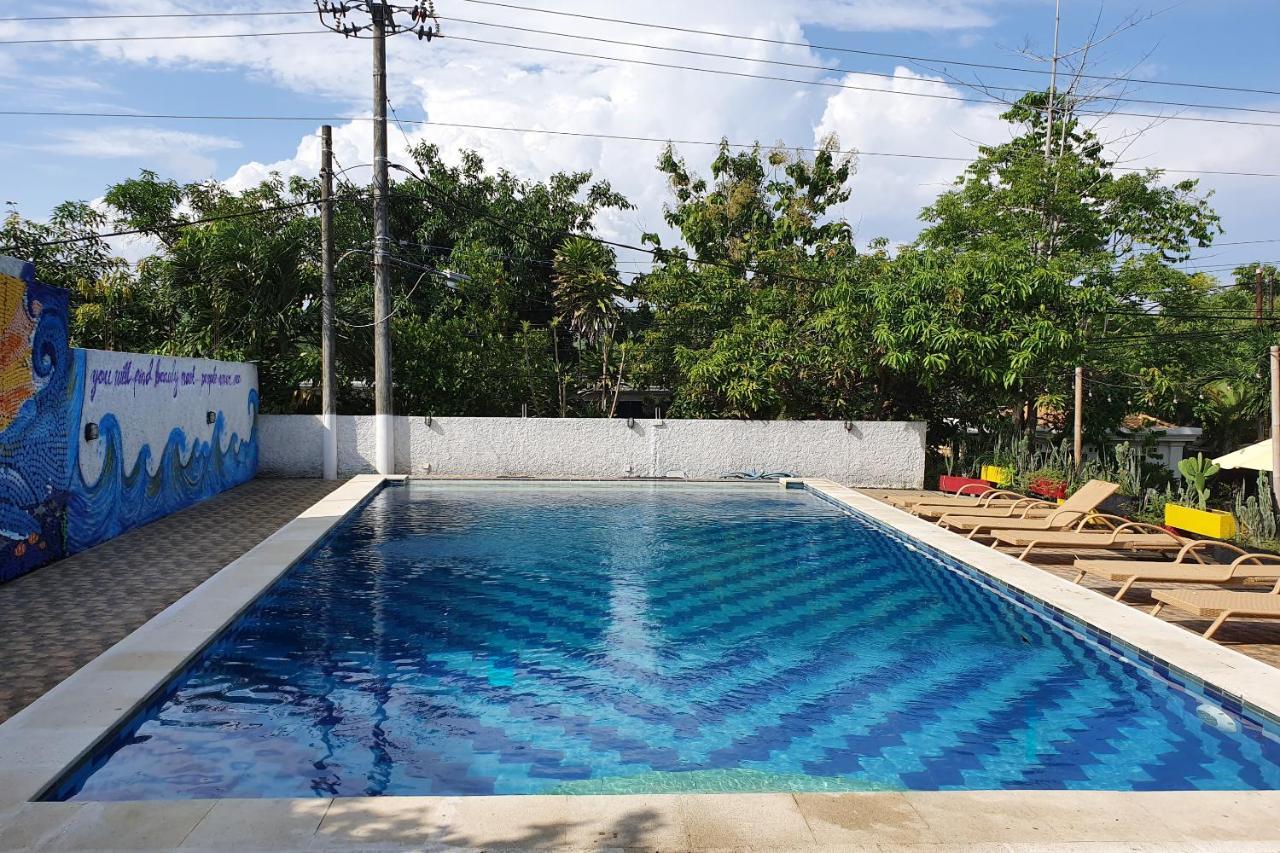 โอโย 3186 โทมัส การ์เดน เพลส Hotel อูลูวาตู ภายนอก รูปภาพ